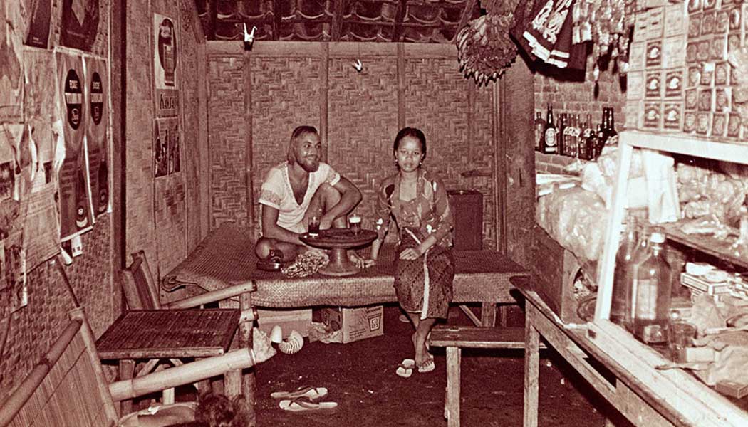 Peter and Made at Made's Warung, Kuta, 1974